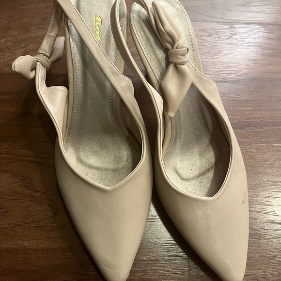 Cute Beige Heels - Picture 5 of 6